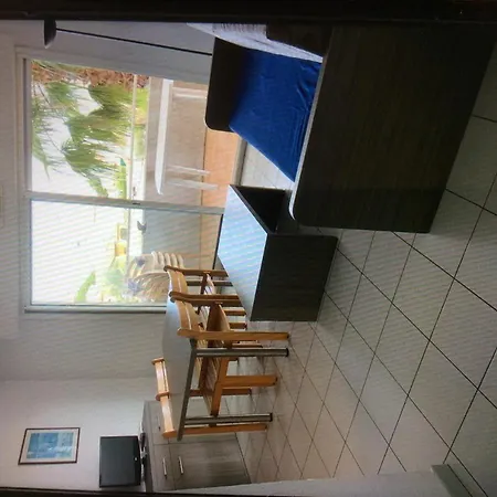 Mayflower Le Grau-du-Roi