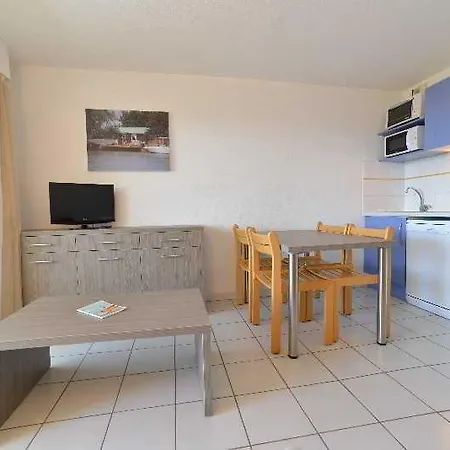 מלון דירות Mayflower לה-גרו-דו-רואה